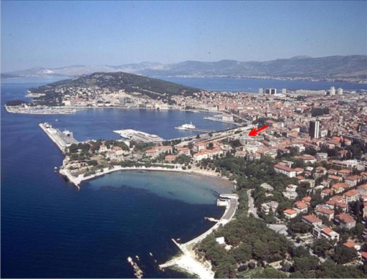 Studio Apartment Sretna Split Buitenkant foto
